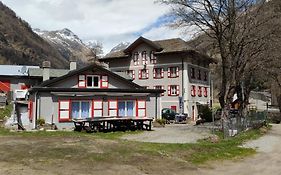 Gavia Cottage